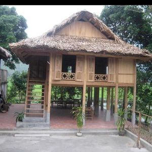 Meet your Posher, Houng